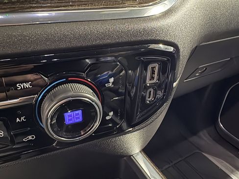 Used 2023 Chevrolet Silverado 1500 RST w/ Redline Edition image 17