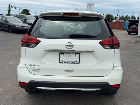 Used 2019 Nissan Rogue S FWD image 6