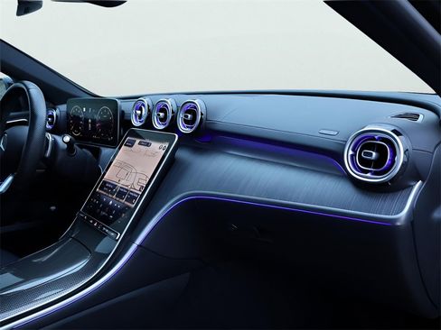 Certified 2023 Mercedes-Benz C 300 4MATIC Sedan image 11