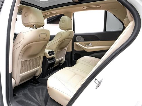 Used 2020 Mercedes-Benz GLE 350 w/ AMG Line Exterior image 31