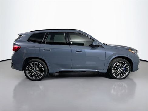 New 2026 BMW X1 xDrive28i w/ Technology Package AWD/4WD image 4