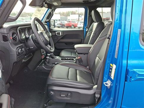 New 2026 Jeep Wrangler Unlimited Rubicon image 15