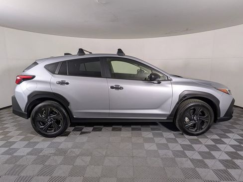 Used 2024 Subaru Crosstrek 2.0i w/ Crosstrek Mirror Package image 8