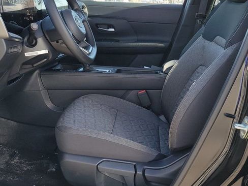 New 2026 Nissan Kicks SV w/ SV Premium Package image 6