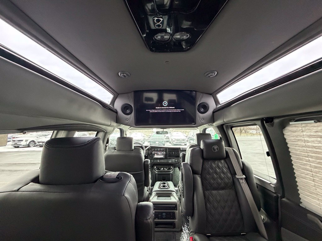 Used 2022 Chevrolet Express 2500 Extended w/ Enhanced Convenience Package RWD image 22