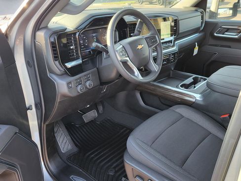 New 2026 Chevrolet Silverado 3500 LT w/ Texas Edition AWD/4WD image 13