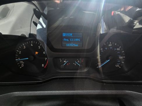 Used 2019 Ford Transit 350 XL RWD image 10