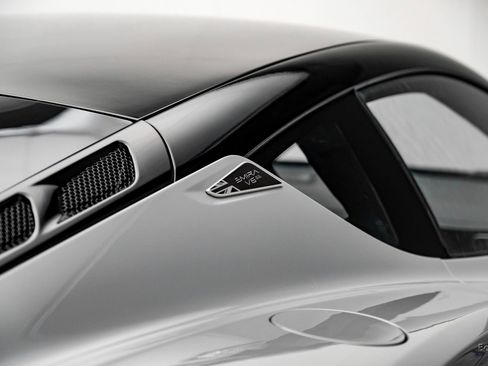 New 2026 Lotus Emira V6 SE Sport image 39