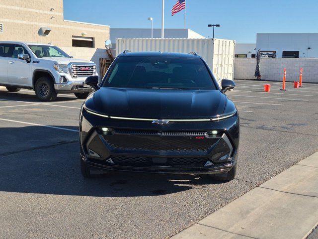 Used 2024 Chevrolet Equinox EV RS FWD image 2