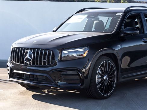 New 2026 Mercedes-Benz GLB 35 AMG 4MATIC image 6