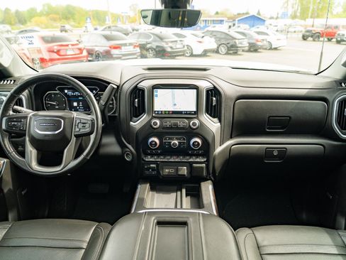 Used 2021 GMC Sierra 2500 Denali w/ Denali Ultimate Package image 26