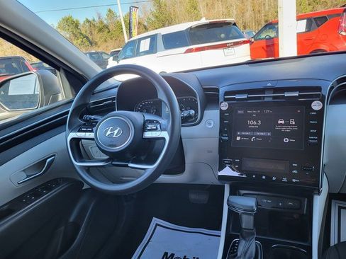 Used 2024 Hyundai Tucson SEL image 16