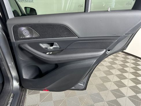 Certified 2025 Mercedes-Benz GLE 450 4MATIC image 18