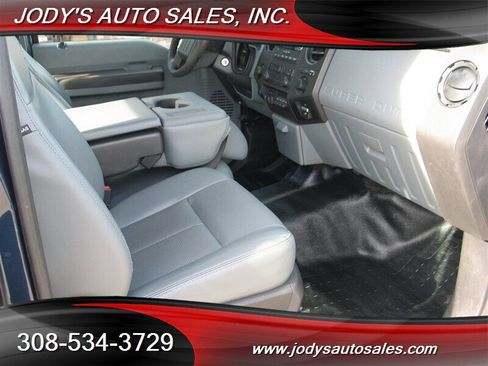 Used 2016 Ford F350 XL image 22