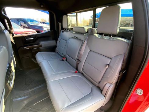 Used 2019 Chevrolet Silverado 1500 RST image 21