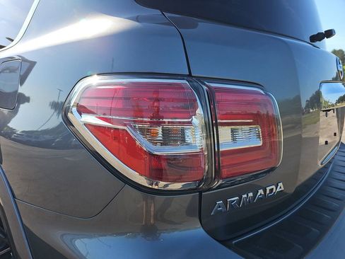 Used 2017 Nissan Armada Platinum w/ Captain Seat Package image 39
