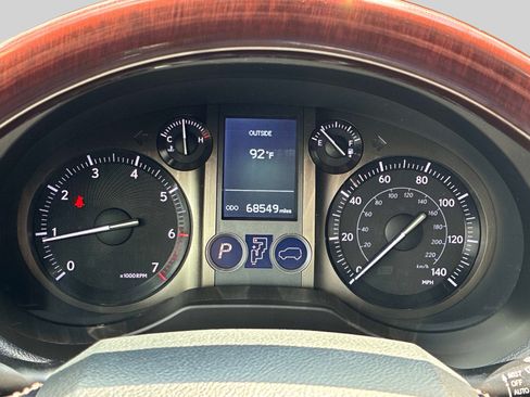 Used 2019 Lexus GX 460 Premium AWD/4WD image 26