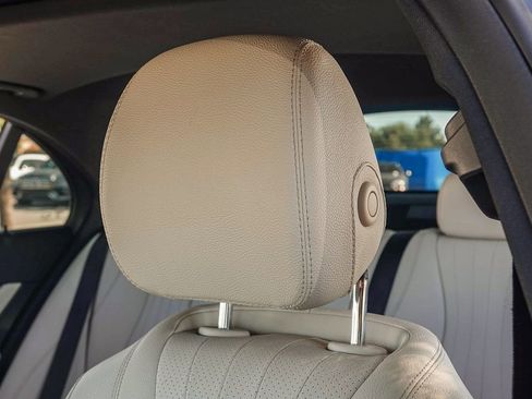 Used 2019 Mercedes-Benz E 300 image 25