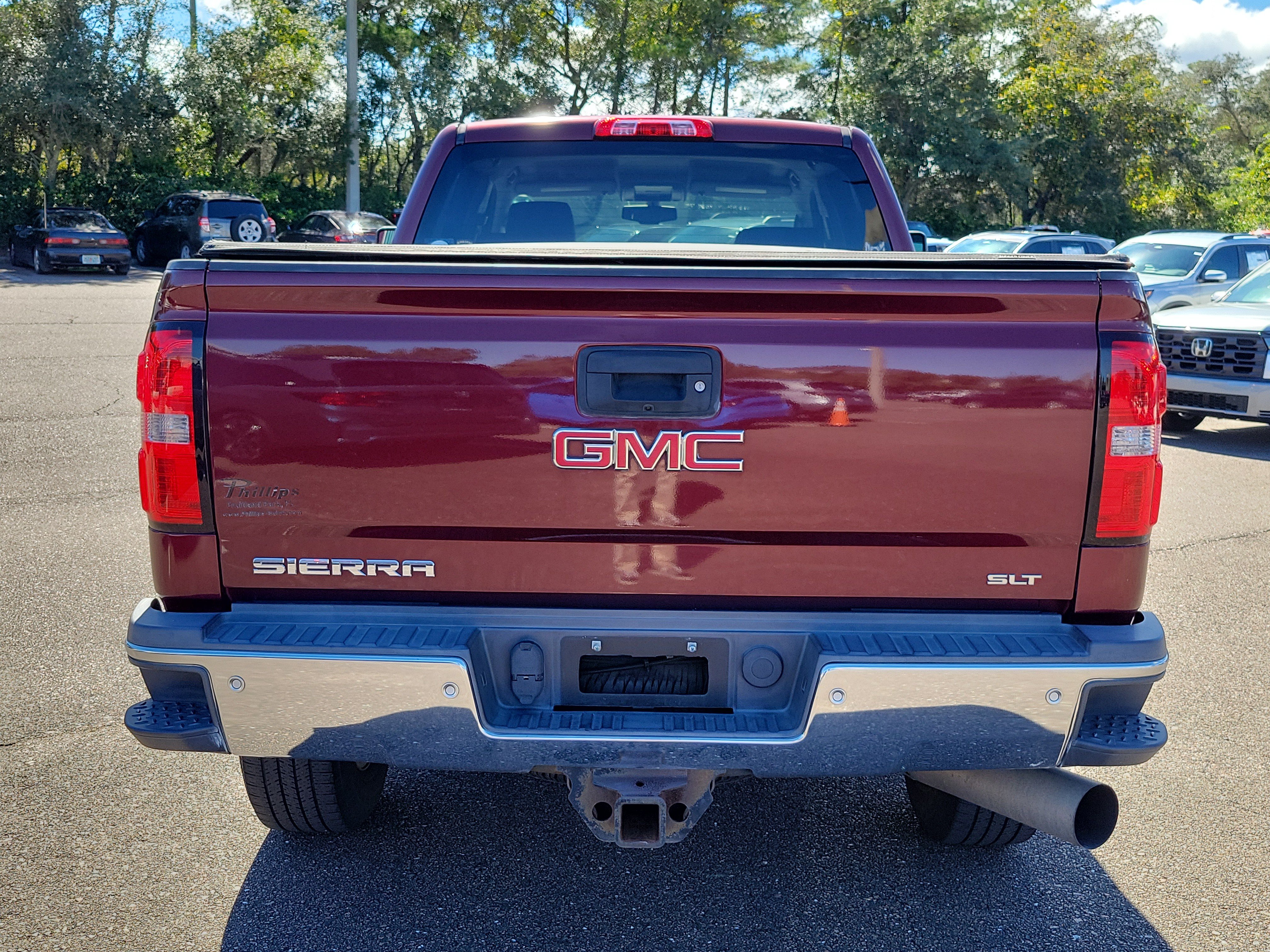 Used 2016 GMC Sierra 2500 SLT w/ Duramax Plus Package AWD/4WD image 4