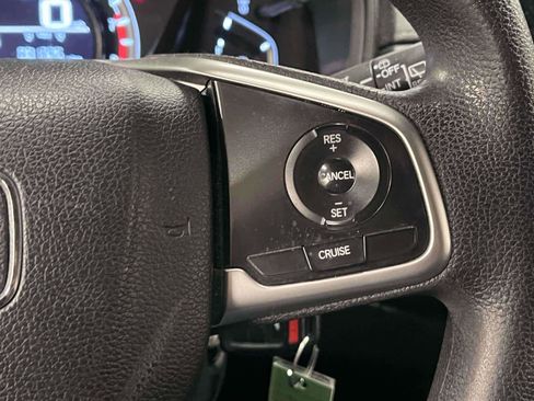 Used 2018 Honda CR-V LX image 13