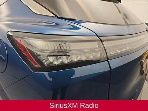 Used 2025 Nissan Murano SL w/ Cargo Package image 18