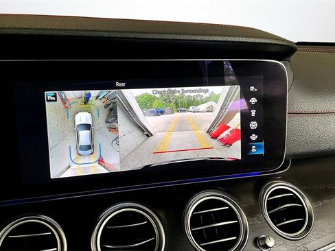 Used 2022 Mercedes-Benz E 53 AMG 4MATIC Sedan image 14