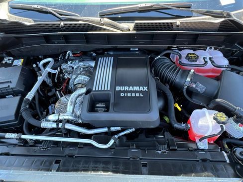 Used 2026 GMC Sierra 1500 SLT w/ SLT Premium Plus Package AWD/4WD image 9
