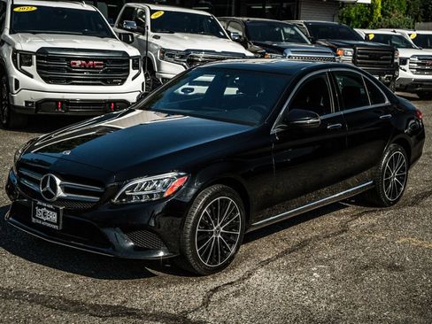 Used 2020 Mercedes-Benz C 300 4MATIC Sedan image 4