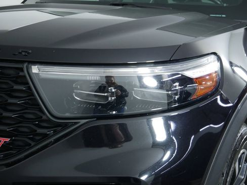 Used 2020 Ford Explorer ST w/ Premium Technology Package AWD/4WD image 14
