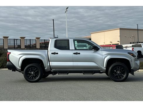 New 2025 Toyota Tacoma SR image 3