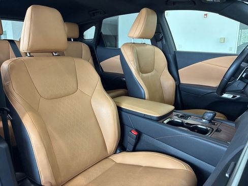 Certified 2023 Lexus RX 350 Premium Plus w/ Cold Area Package image 21