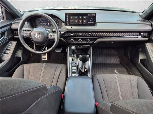 Used 2025 Honda Accord Sport image 16