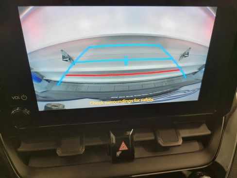 Used 2024 Toyota Corolla LE image 14