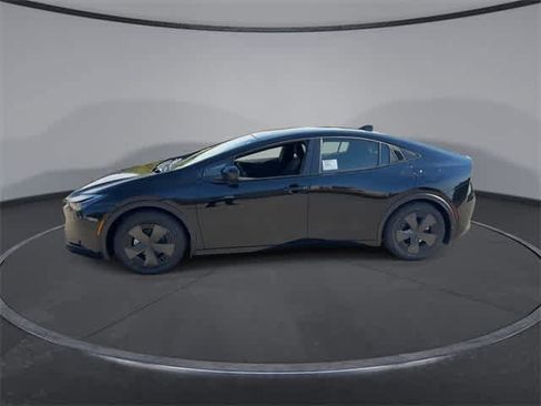 New 2026 Toyota Prius LE image 4