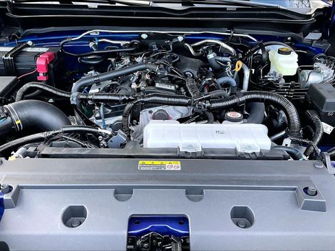 New 2025 Toyota Tacoma TRD Off-Road AWD/4WD image 17