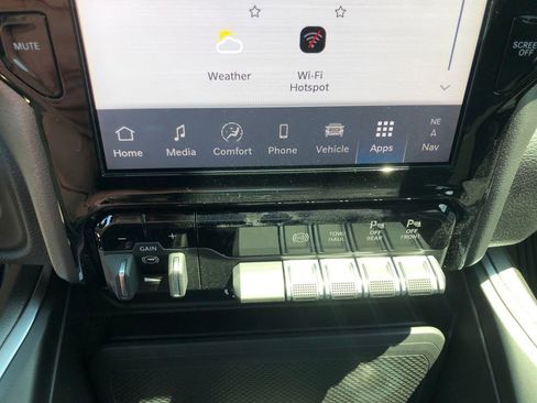 New 2025 RAM 2500 Lone Star image 32