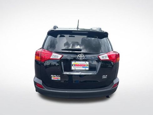 Used 2013 Toyota RAV4 XLE AWD/4WD image 4