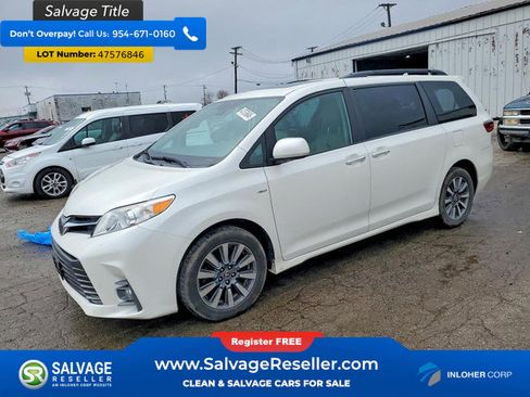 Used 2020 Toyota Sienna XLE w/ XLE Navigation Package image 1