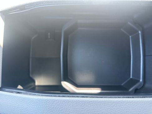 Used 2019 Toyota Highlander Limited AWD/4WD image 27