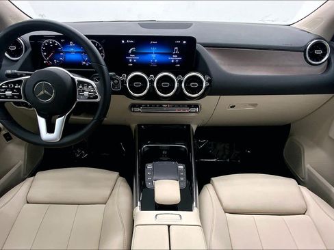Certified 2022 Mercedes-Benz GLA 250 image 18
