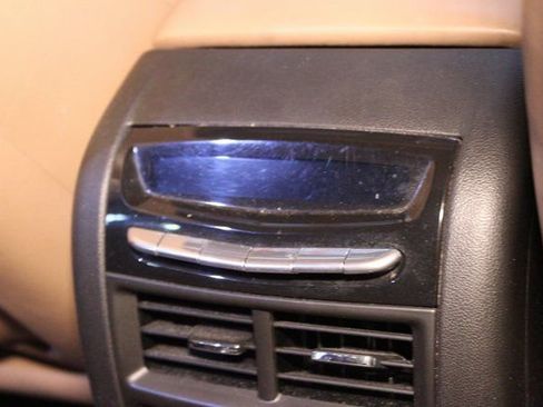 Used 2017 Cadillac XT5 Platinum image 16