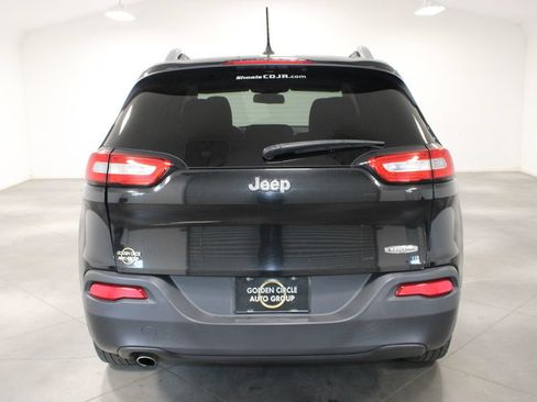 Used 2014 Jeep Cherokee Latitude FWD image 8