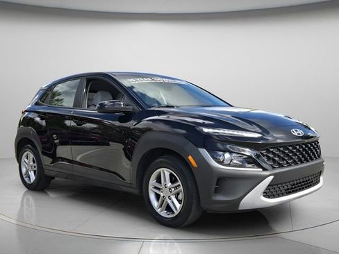 Certified 2023 Hyundai Kona SE image 8