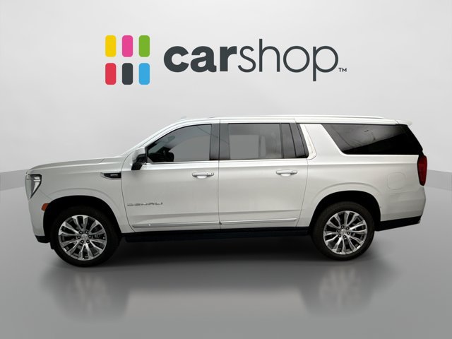 Used 2021 GMC Yukon XL Denali w/ Denali Premium Package AWD/4WD image 2
