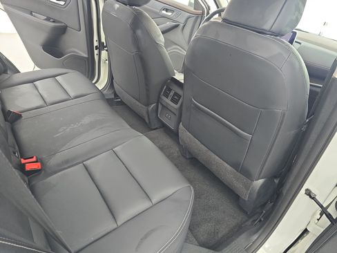Certified 2023 Nissan Rogue SL AWD/4WD image 11