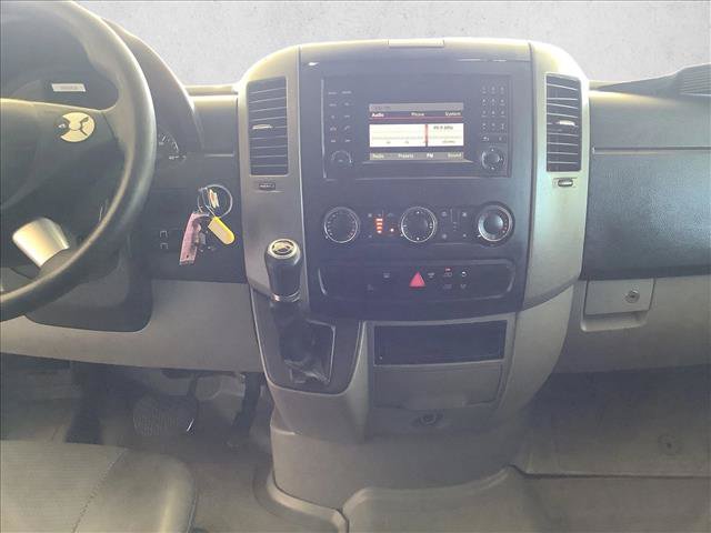 Used 2018 Mercedes-Benz Sprinter 2500 image 4