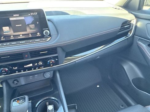 New 2026 Nissan Rogue SV image 15