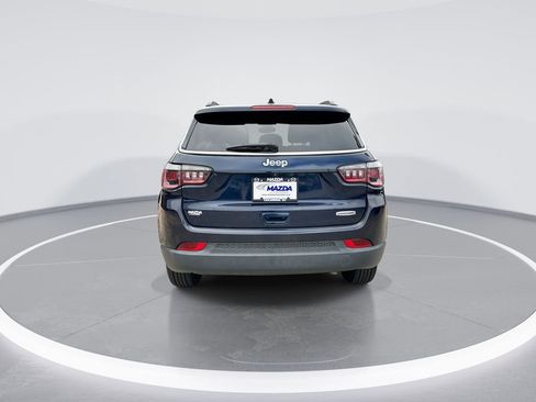 Used 2019 Jeep Compass Latitude w/ Popular Equipment Group image 7