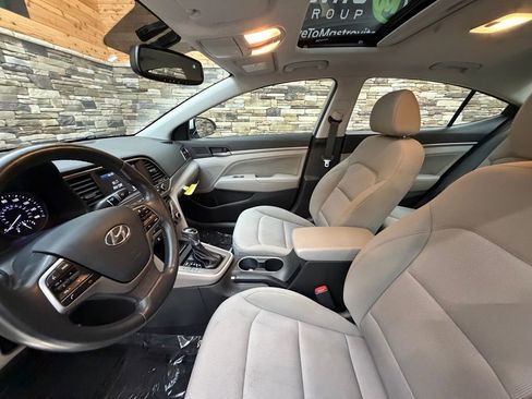Used 2018 Hyundai Elantra Value Edition FWD image 11