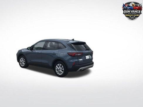 Used 2025 Ford Escape Active w/ Tech Pack #1 FWD image 3